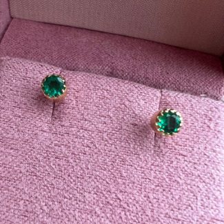 Topitos Esmeraldas Milgrain 3mm